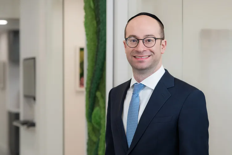 Dr. Tzvi Krupka